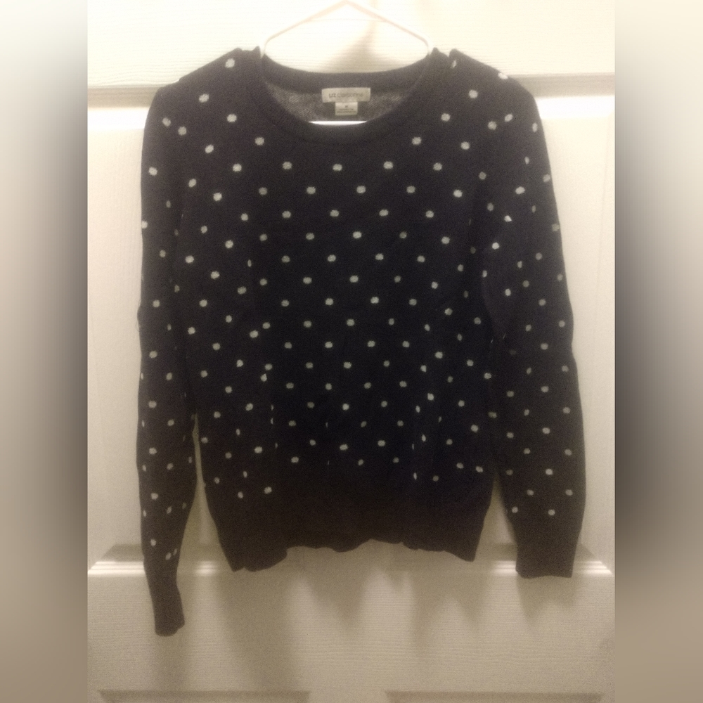 🌼Liz Claiborne Navy Blue Sweater🌼
